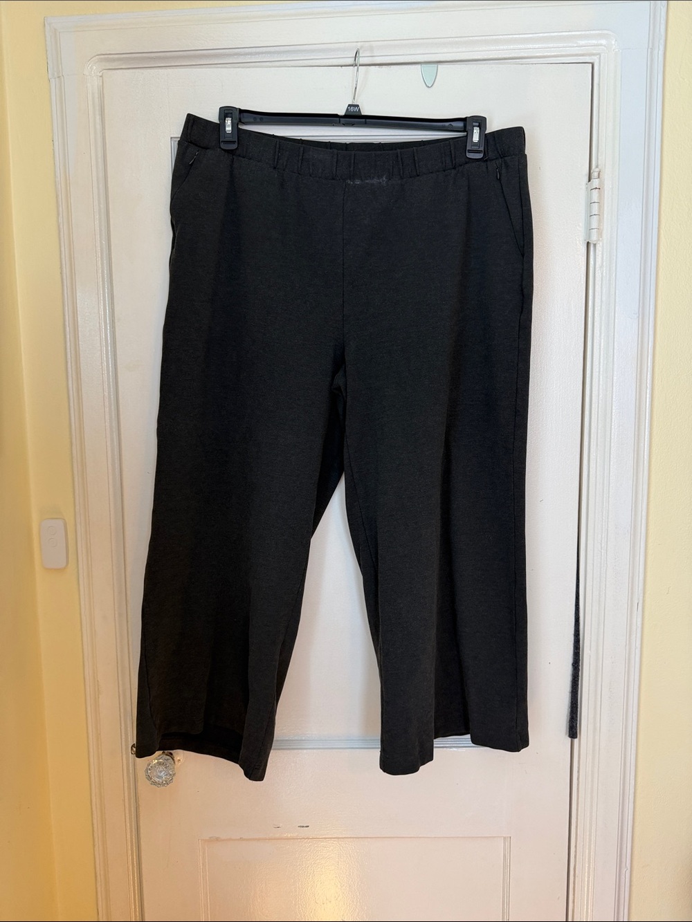 Universal Standard Grey Wide-Leg Pull-On Pants